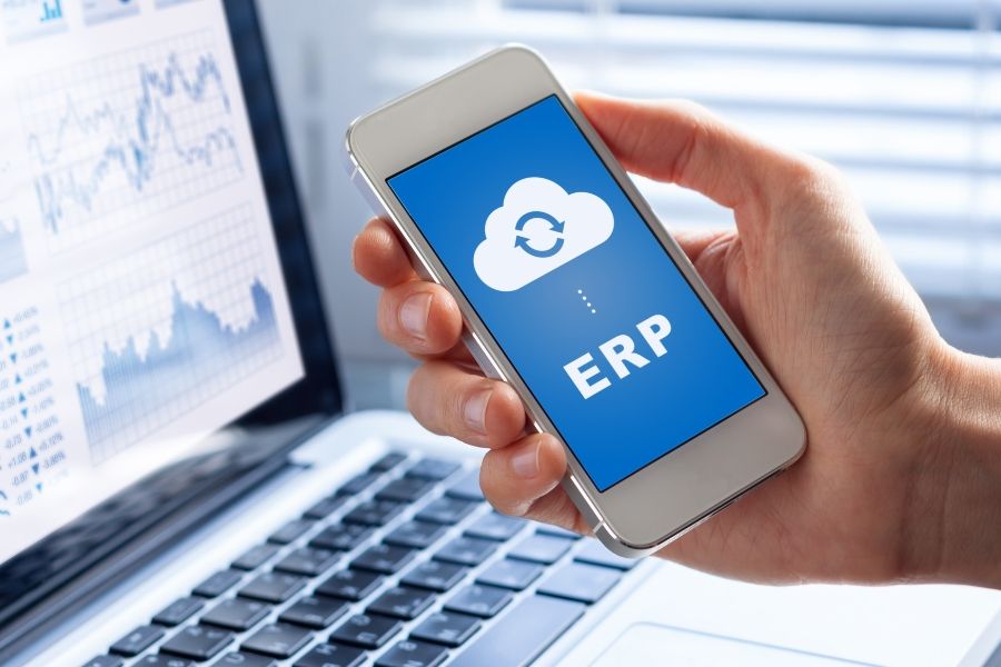 Czy warto wprowadzić ERP do firmy?